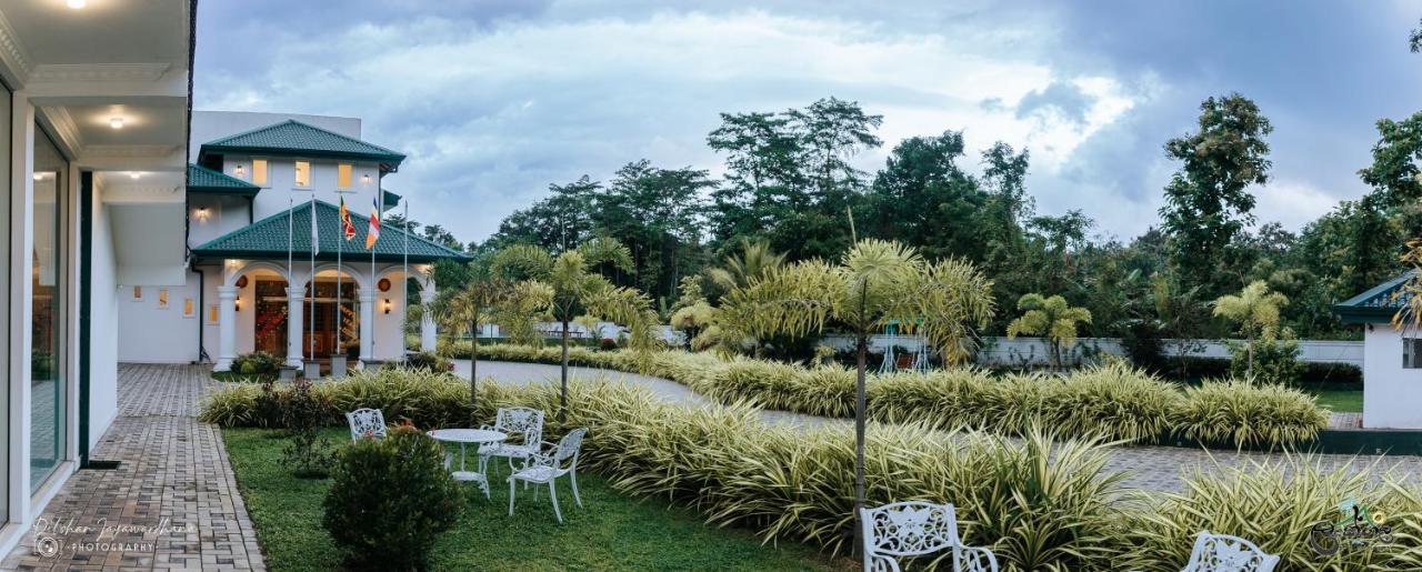 Lakegala Resort Matale Ngoại thất bức ảnh